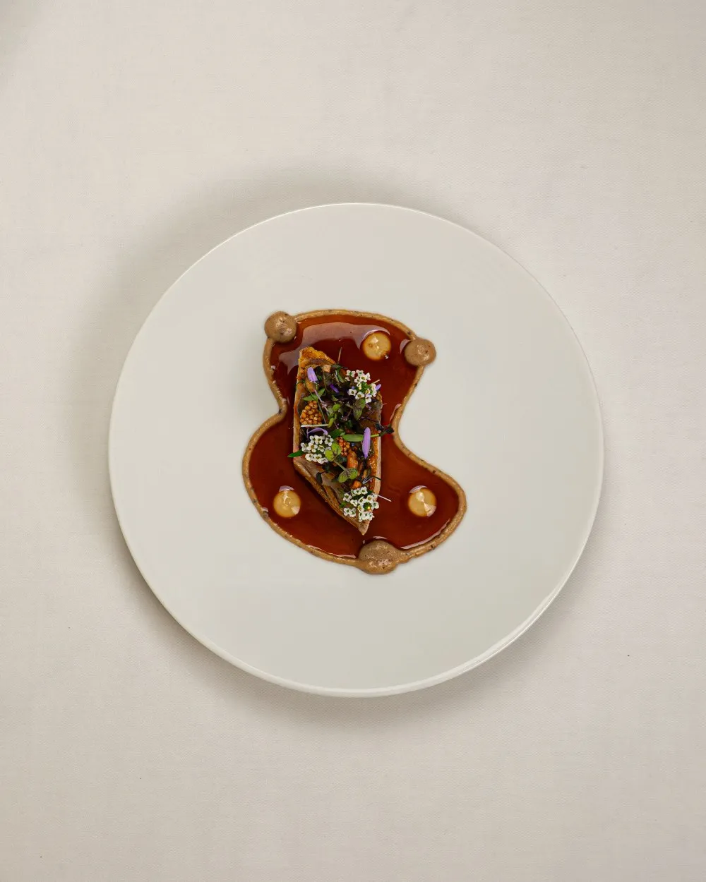 Hôtel La Ponche — beetroot, plated